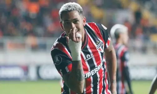 São Paulo vence Cobresal e garante vaga antecipada no mata-mata da Libertadores. Entenda!