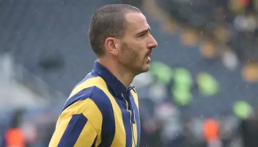 Leonardo Bonucci encerra carreira com passagem pelo Fenerbahçe e legado na Juventus. Entenda!