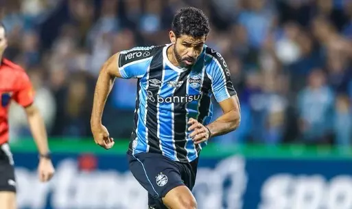 Grêmio sofre baixa importante, Diego Costa lesionado por tempo indeterminado. Entenda!