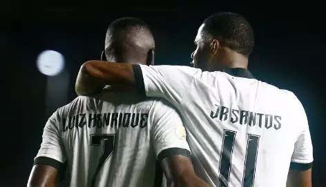 Botafogo vence Grêmio e assume liderança no Brasileirão. Entenda!