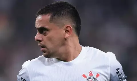 Fagner estende contrato com o Corinthians até 2026 e planeja encerrar carreira no clube. Entenda!