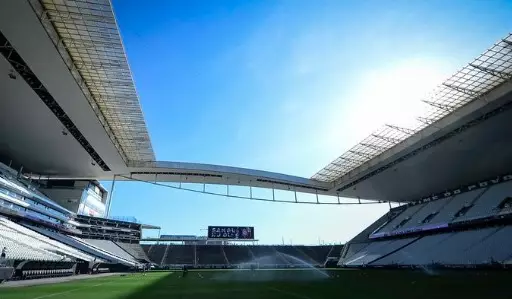 Corinthians recebe Criciúma em busca de recuperação com novo treinador. Entenda!