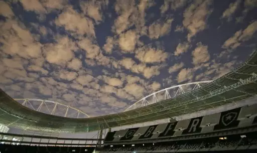 Botafogo e Cruzeiro se reencontram no Nilton Santos em grande confronto pelo Brasileirão. Entenda!