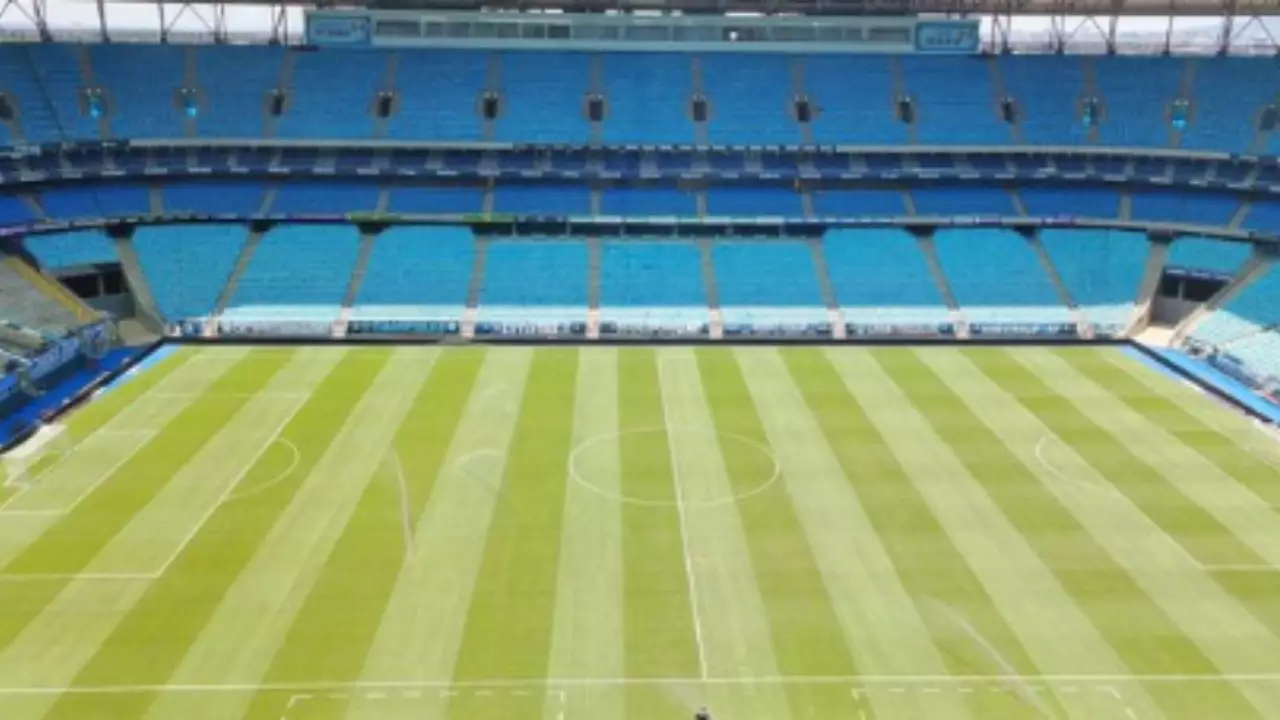 Grêmio e Corinthians se enfrentam com jogo marcado pela despedida de Geromel. Entenda!
