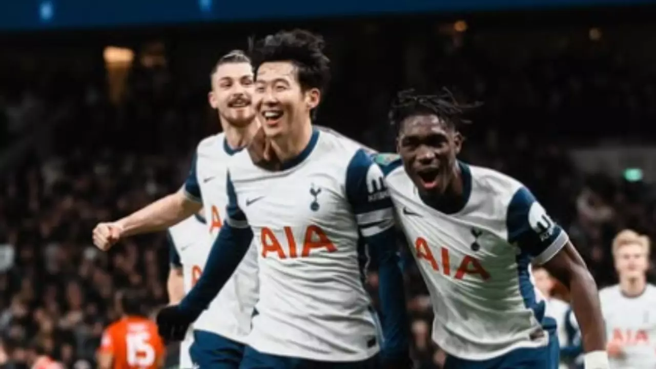 Tottenham bate Manchester United e avança na Copa da Liga Inglesa. Entenda!