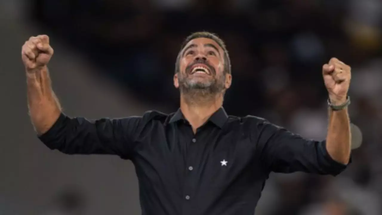 Artur Jorge negocia com Al-Rayyan após sucesso no Botafogo. Entenda!
