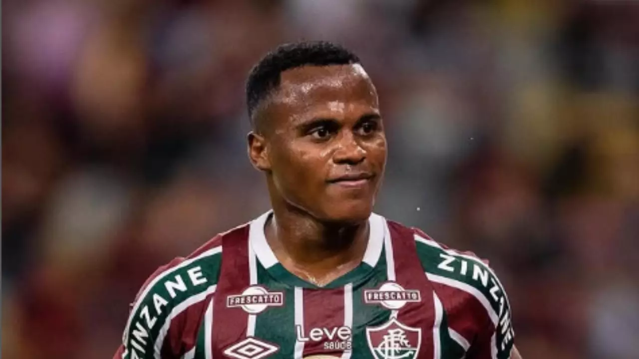 Jhon Arias renova com Fluminense até 2028. Entenda!