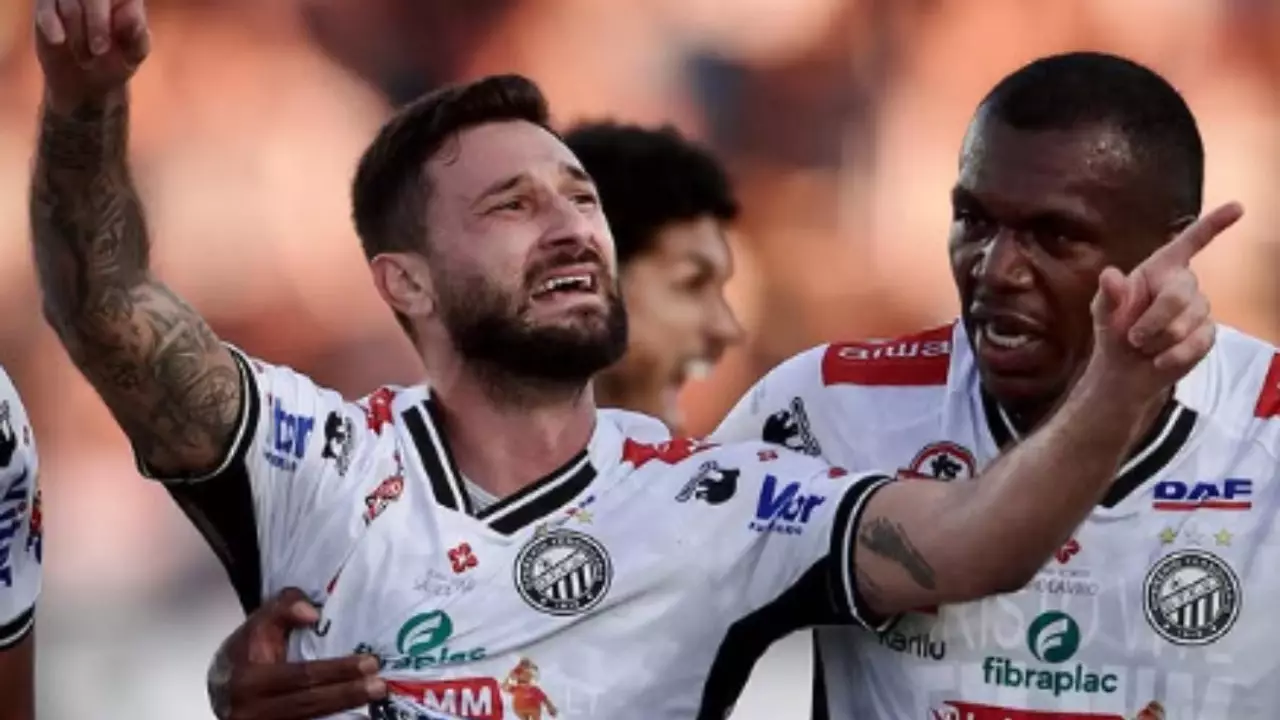 Em jogo travado pelo gramado, Operário-PR e Vasco empatam na ida da 3ª fase da Copa do Brasil. Entenda!