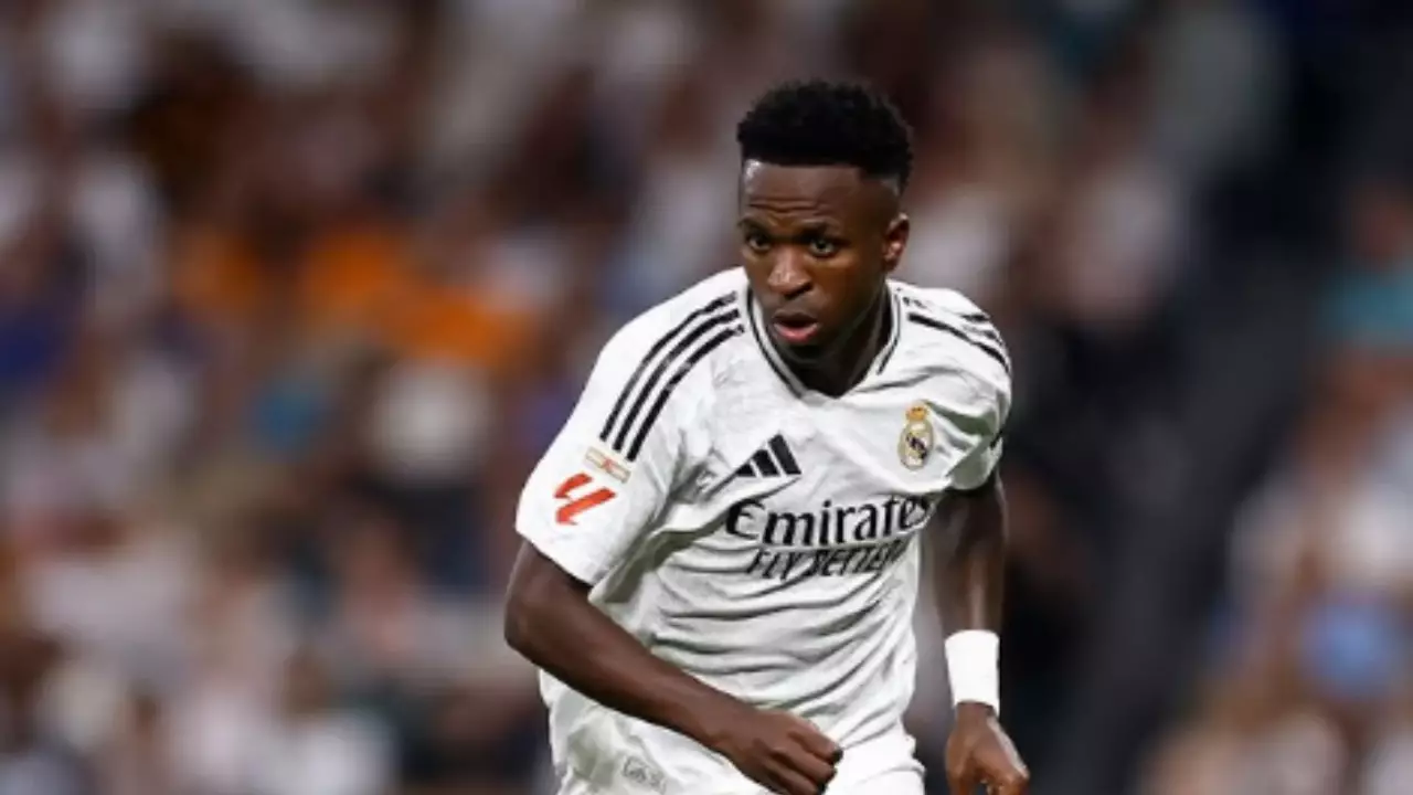 Vinícius Júnior sofre entorse e deve perder reta final de LaLiga. Entenda!
