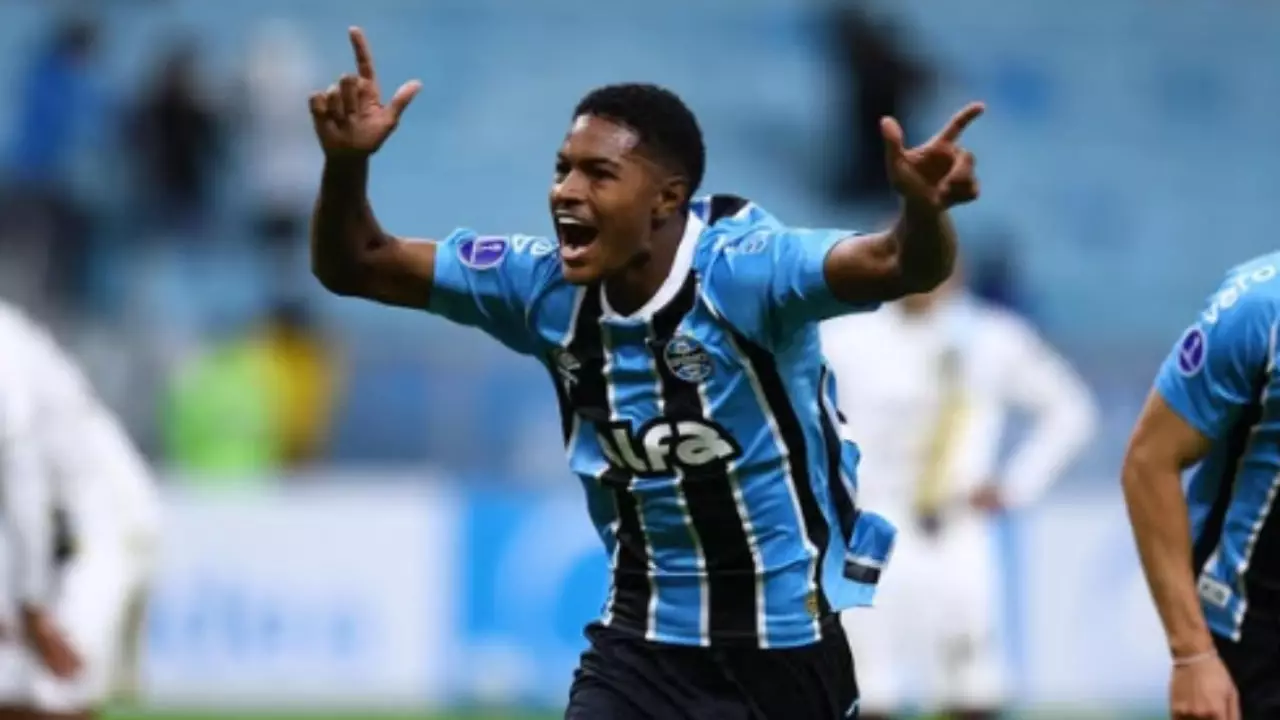 Grêmio vence com gol de Riquelme, mas vai aos playoffs da Sul-Americana. Entenda!