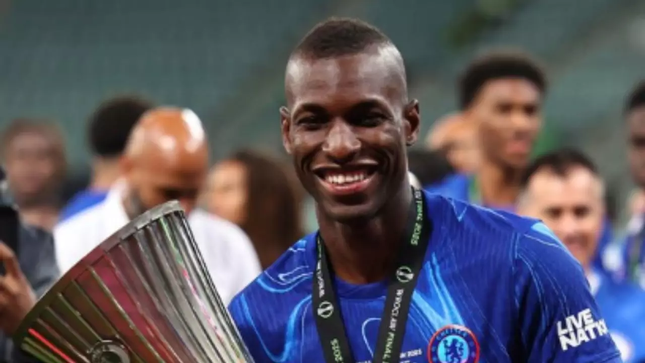 Nicolas Jackson entra na mira de Juventus e Napoli. Entenda!