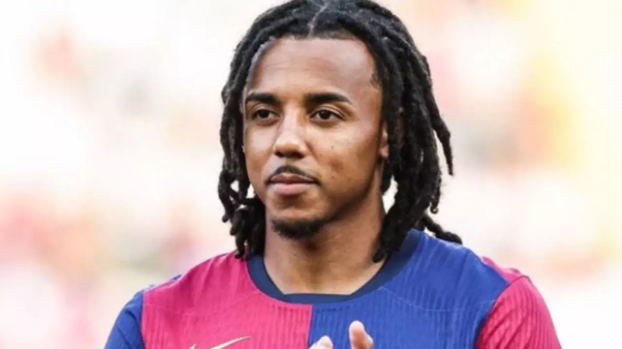 Koundé renova com o Barça até 2030 e encerra especulações. Entenda!