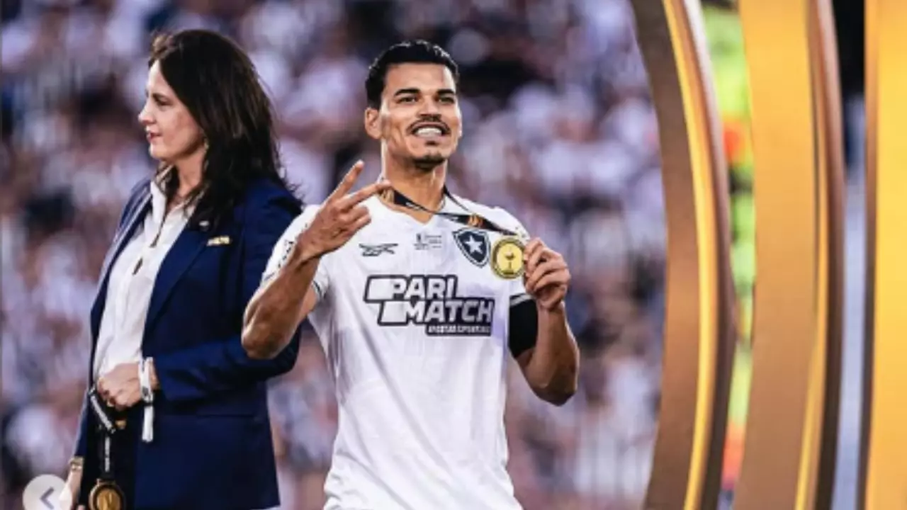 Danilo Barbosa deixa o Botafogo após três anos e mira futebol árabe. Entenda!