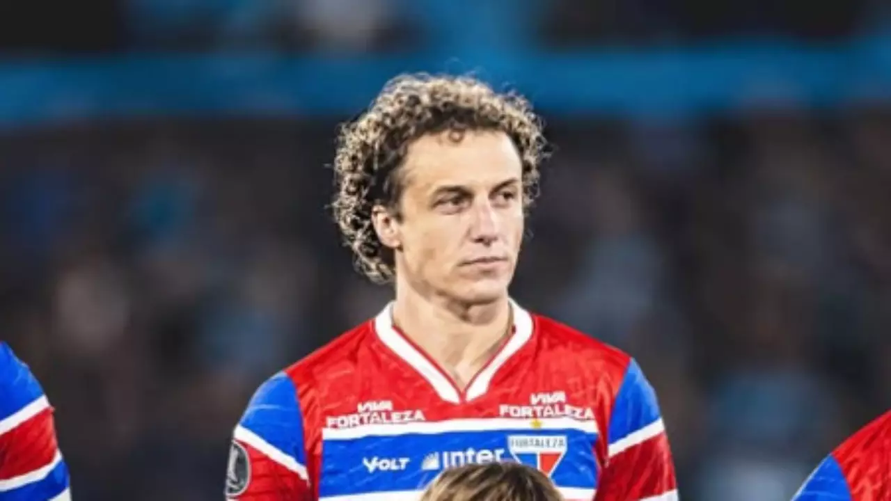 David Luiz rescinde com o Fortaleza e acerta ida ao Chipre. Entenda!