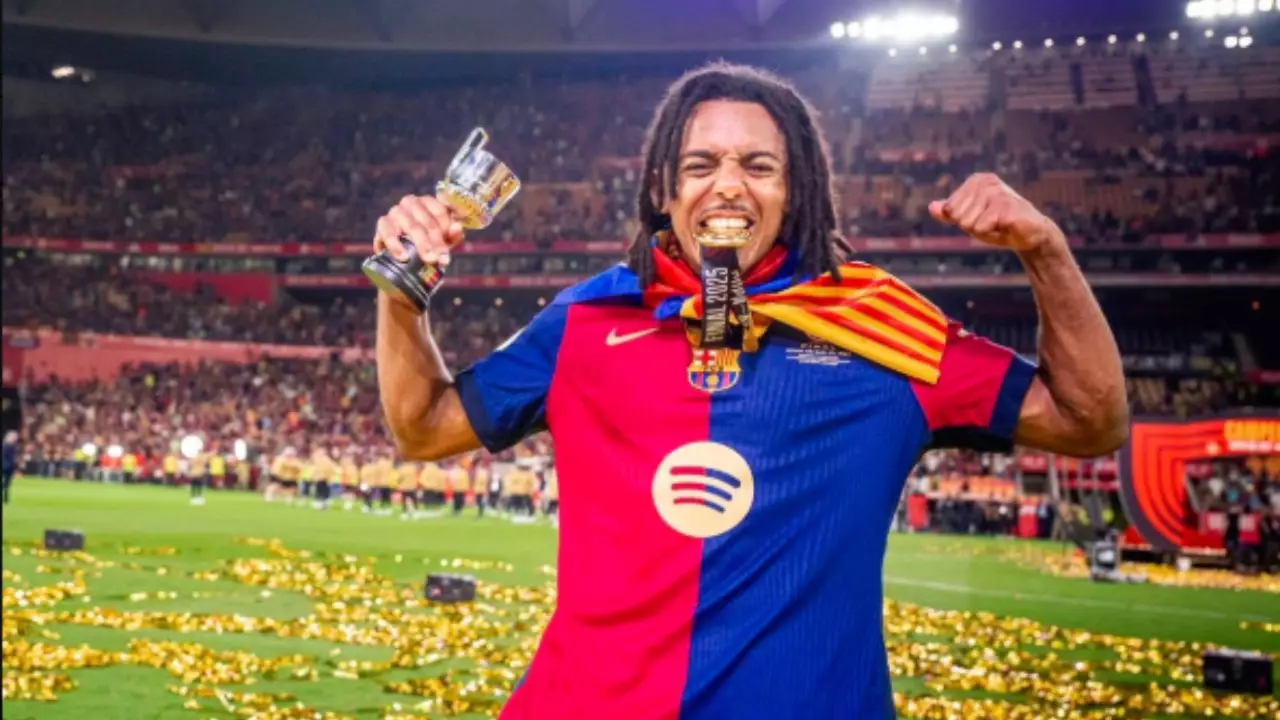 Koundé renova com o Barcelona até 2030. Entenda!