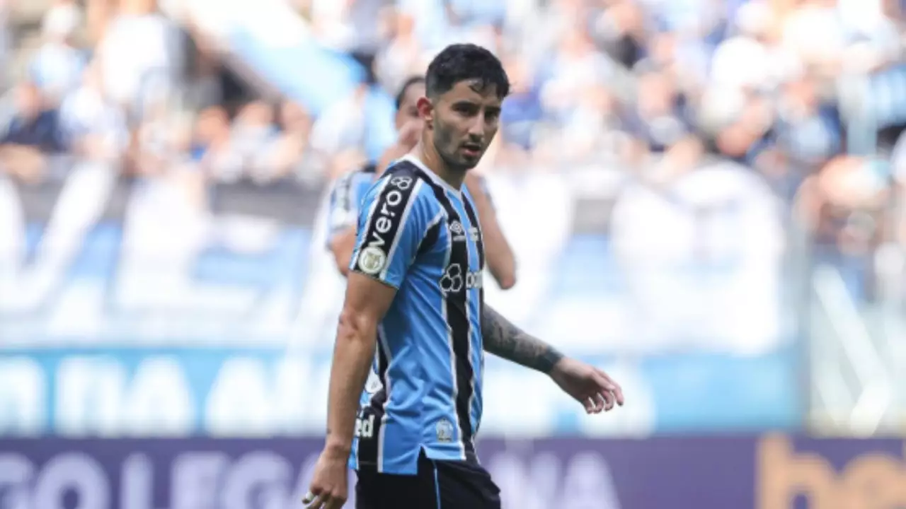 Villasanti rompe ligamento e só volta em 2026. Entenda!