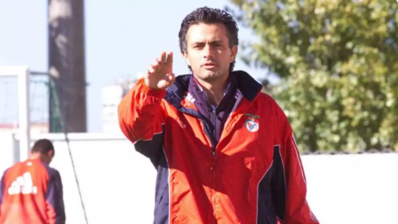Mourinho volta ao Benfica após 25 anos. Entenda!