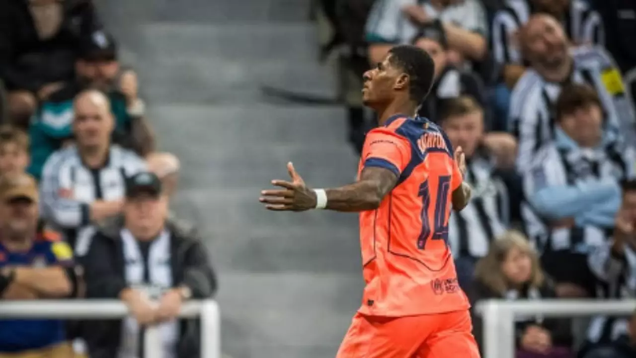 Rashford decide e Barça estreia com vitória na Champions. Entenda!