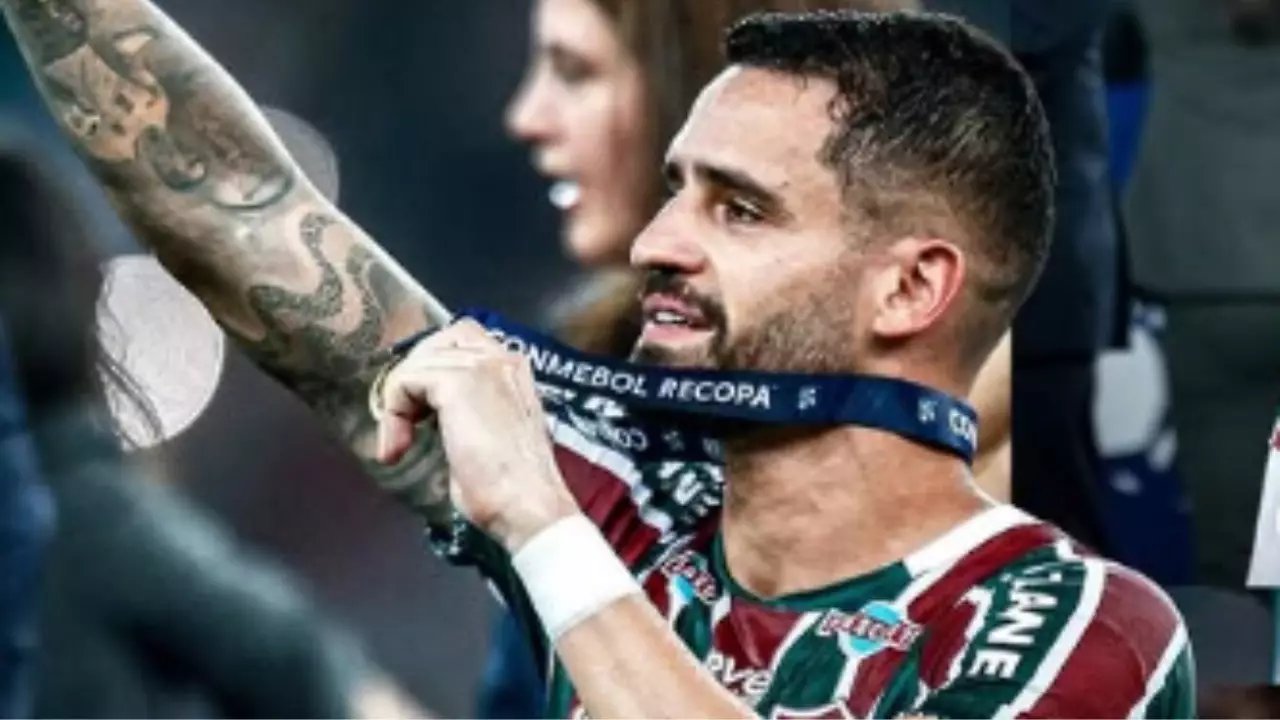 Renato Augusto anuncia aposentadoria aos 37 anos. Entenda!