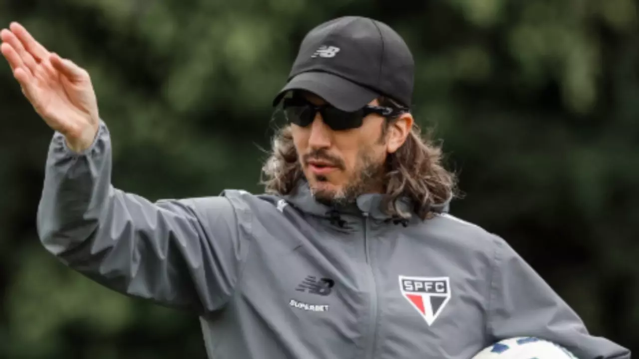Fluminense anuncia Luís Zubeldía como novo técnico. Entenda!
