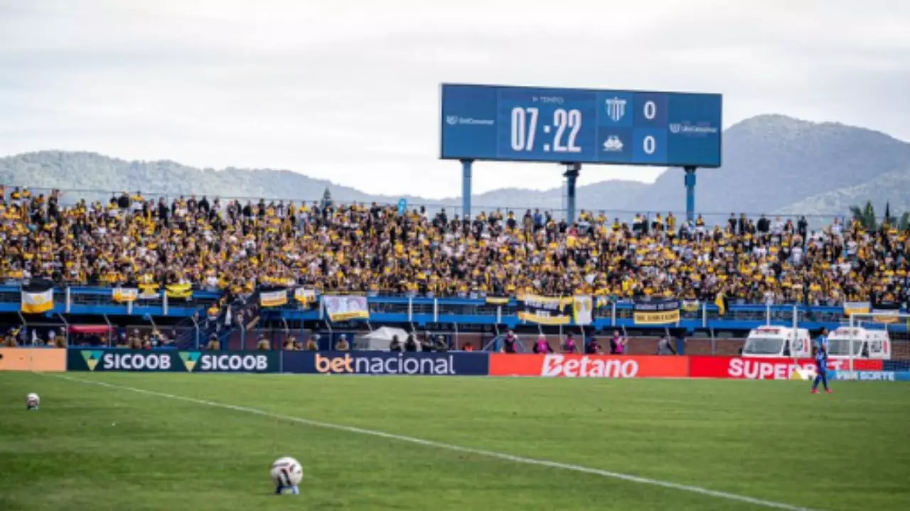 Clássico Catarinense termina empatado na Ressacada. Entenda!