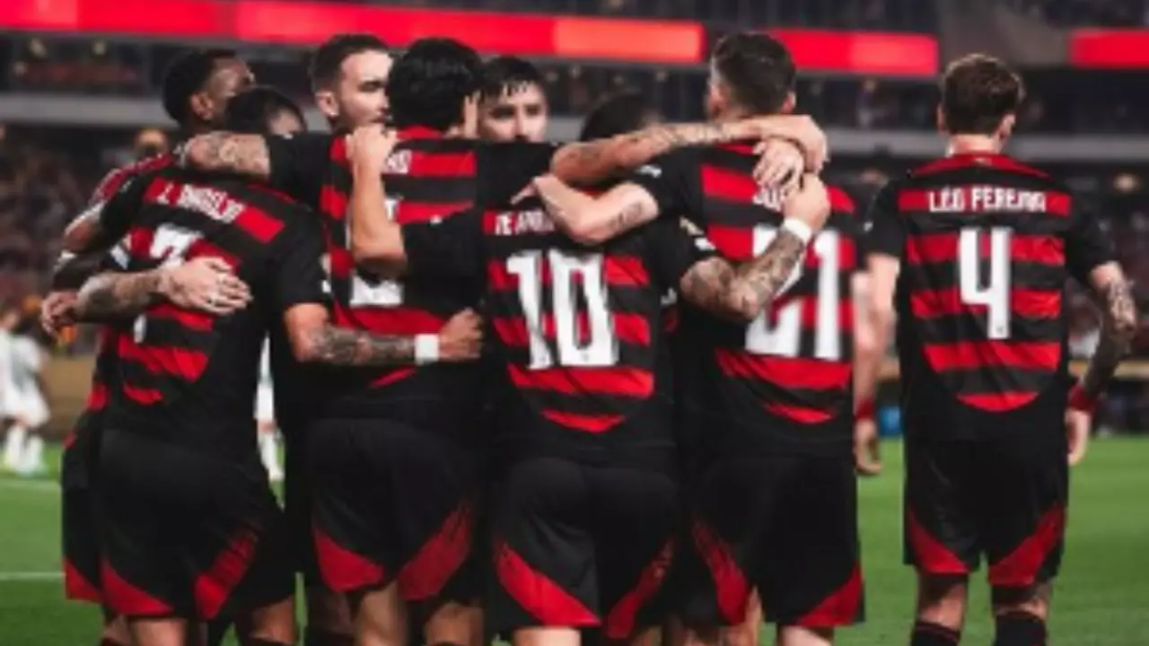 Conmebol adia início de Flamengo x Racing por atraso da delegação rubro-negra. Entenda!