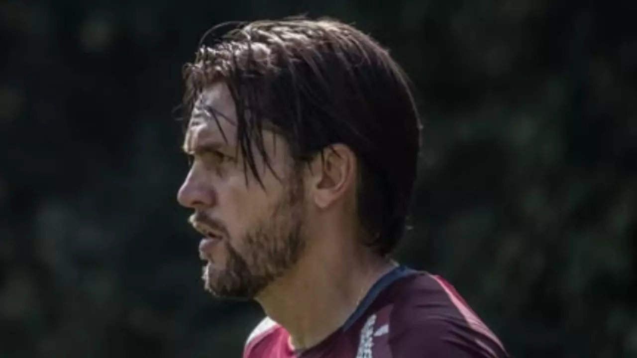 Baixa no São Paulo, Tolói sofre lesão e vira desfalque. Entenda!