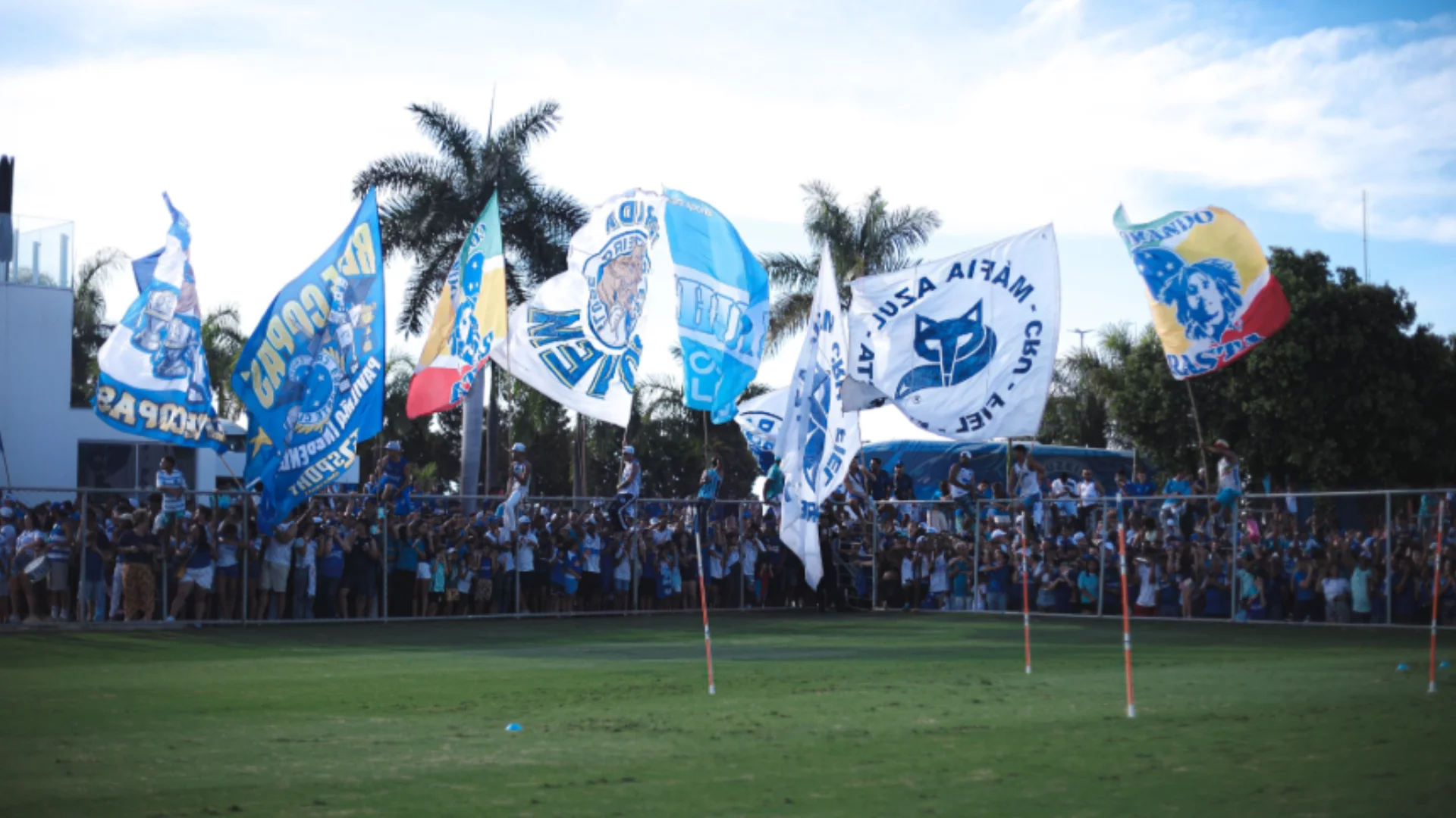 Cruzeiro recebe apoio em peso antes de decisão contra Corinthians. Entenda!