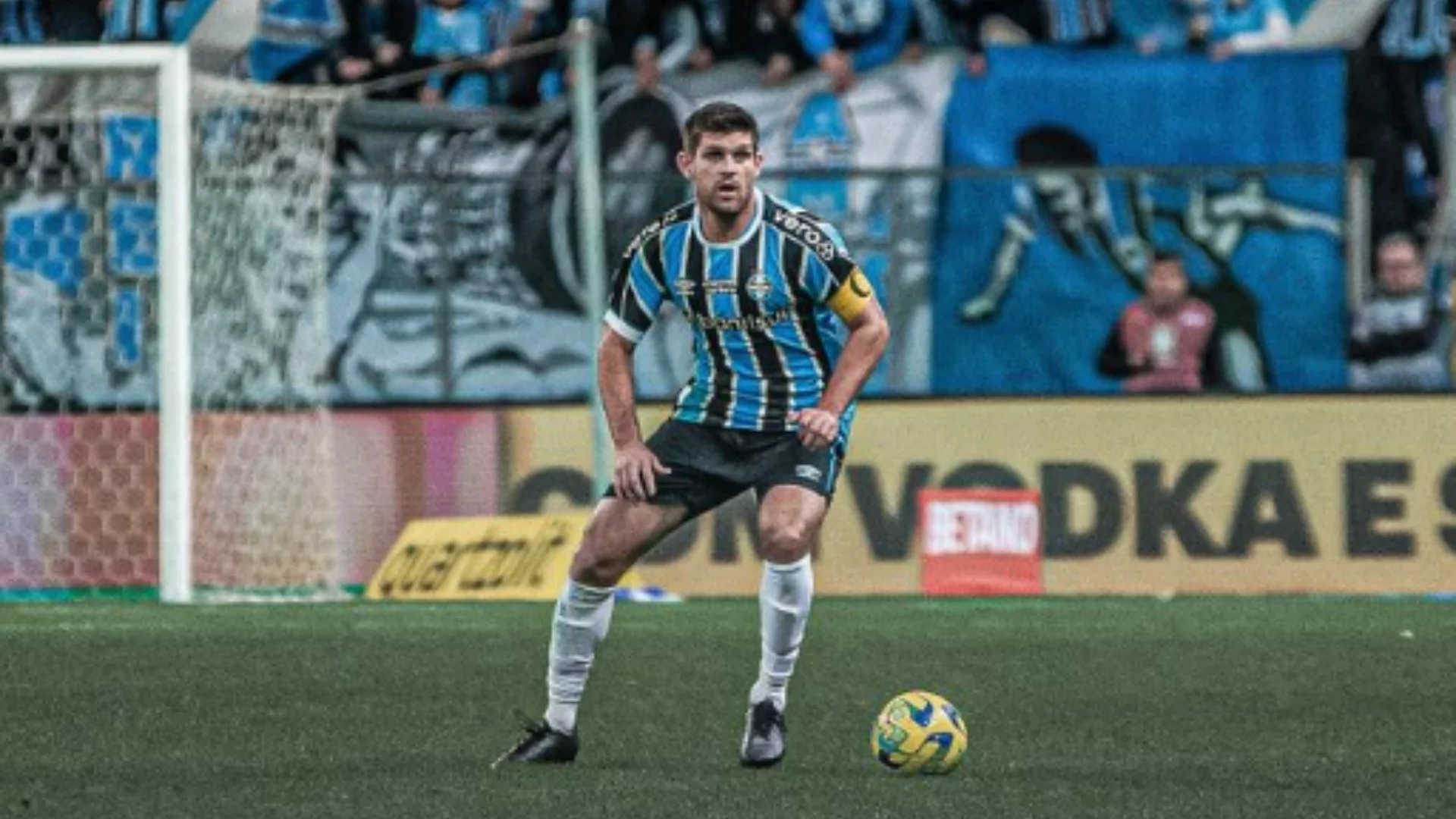 Kannemann sofre lesão na coxa e vira desfalque do Grêmio. Entenda!