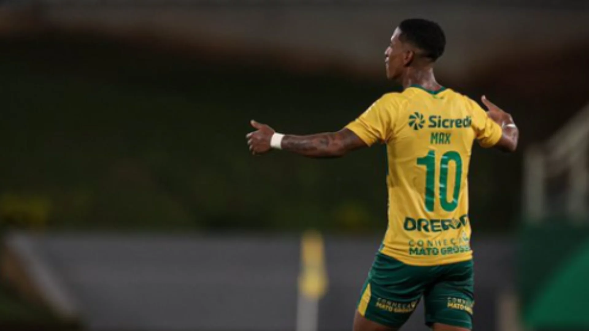 Sport acerta chegada de Max, ex-Cuiabá e cria do Flamengo. Entenda!