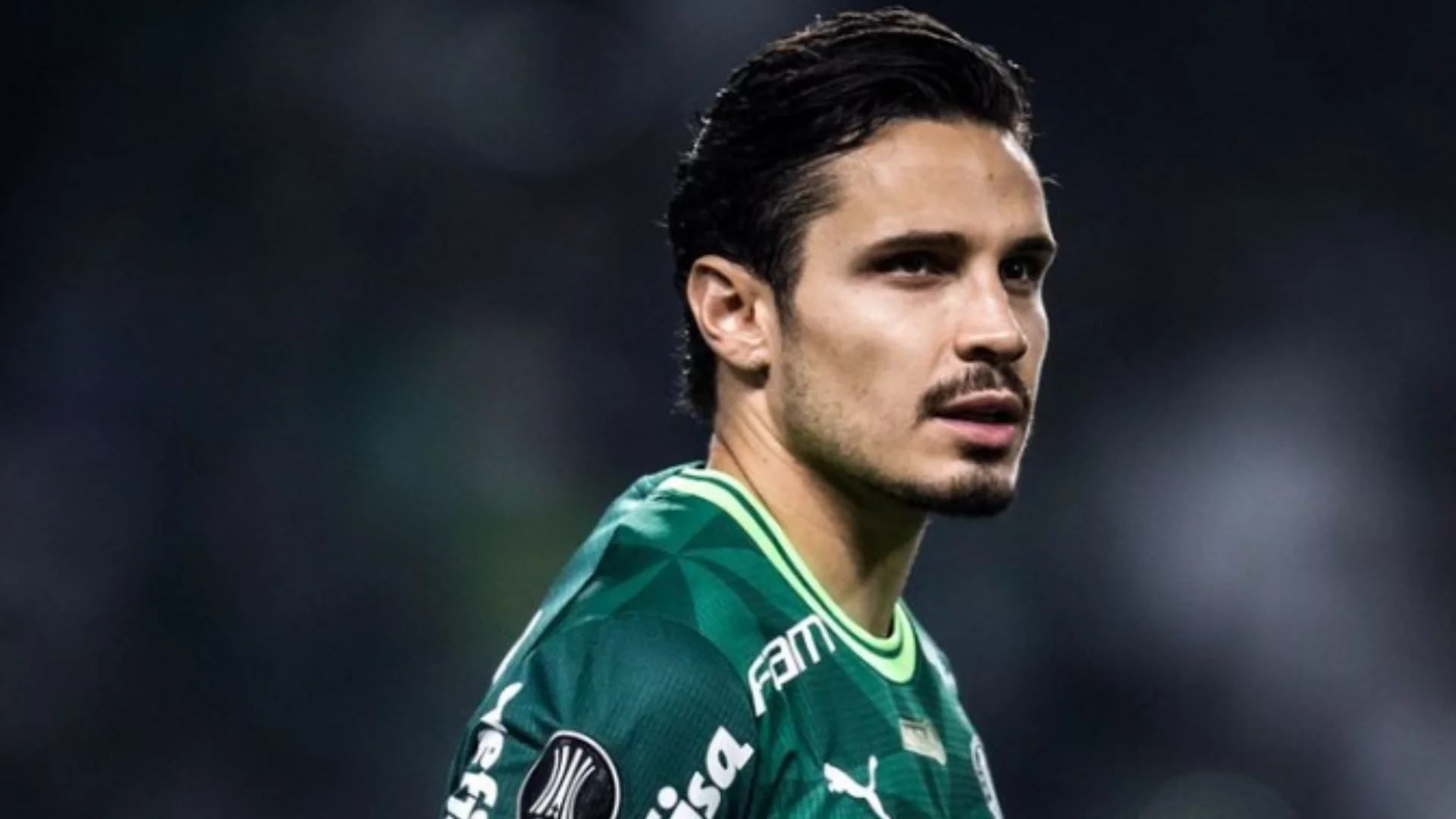 Palmeiras empresta Raphael Veiga ao América-MEX com opção de compra. Entenda!