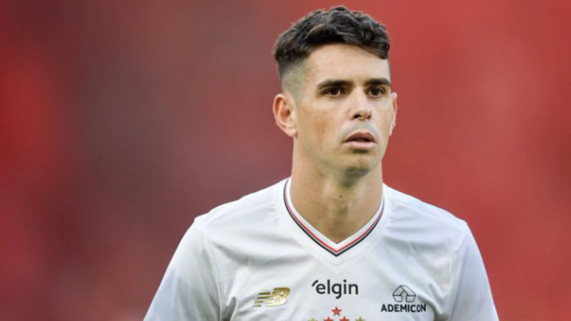 Oscar abre mão de R$ 53 mi e pode rescindir com São Paulo. Entenda!