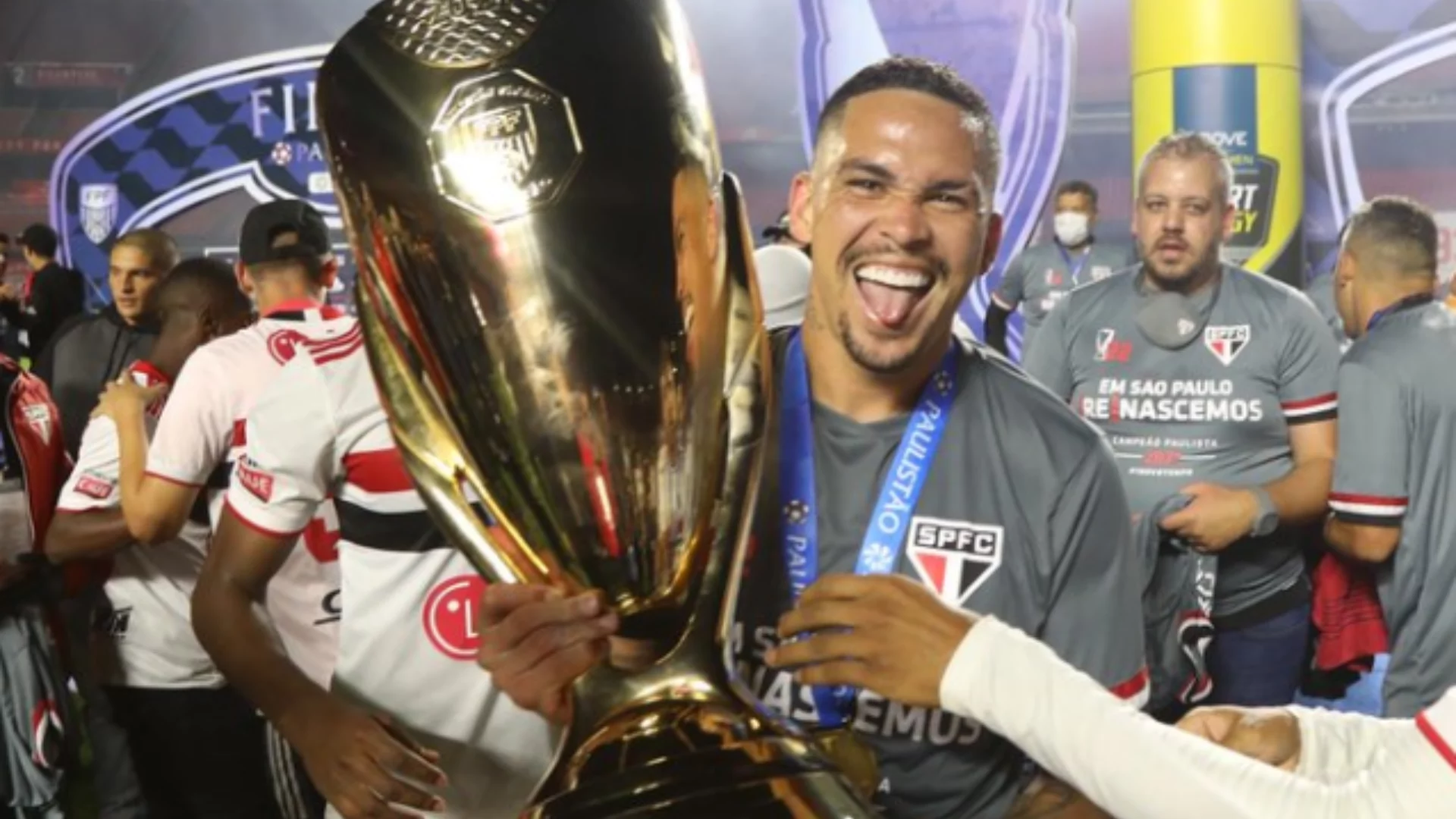 São Paulo renova com Luciano até fim de 2028. Entenda!