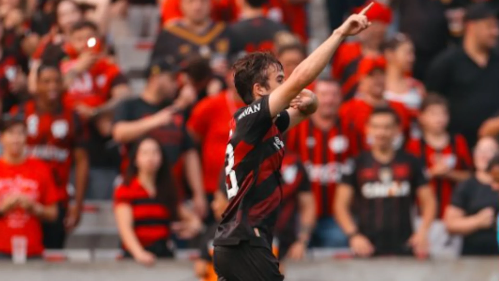 Athletico quebra jejum e goleia Coxa no Atletiba. Entenda!