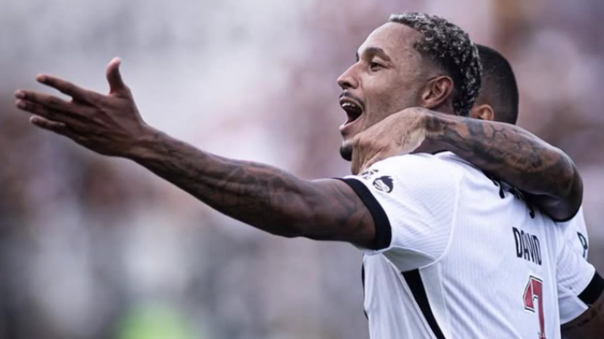 Vasco vence Grêmio com efeito Renato. Entenda!