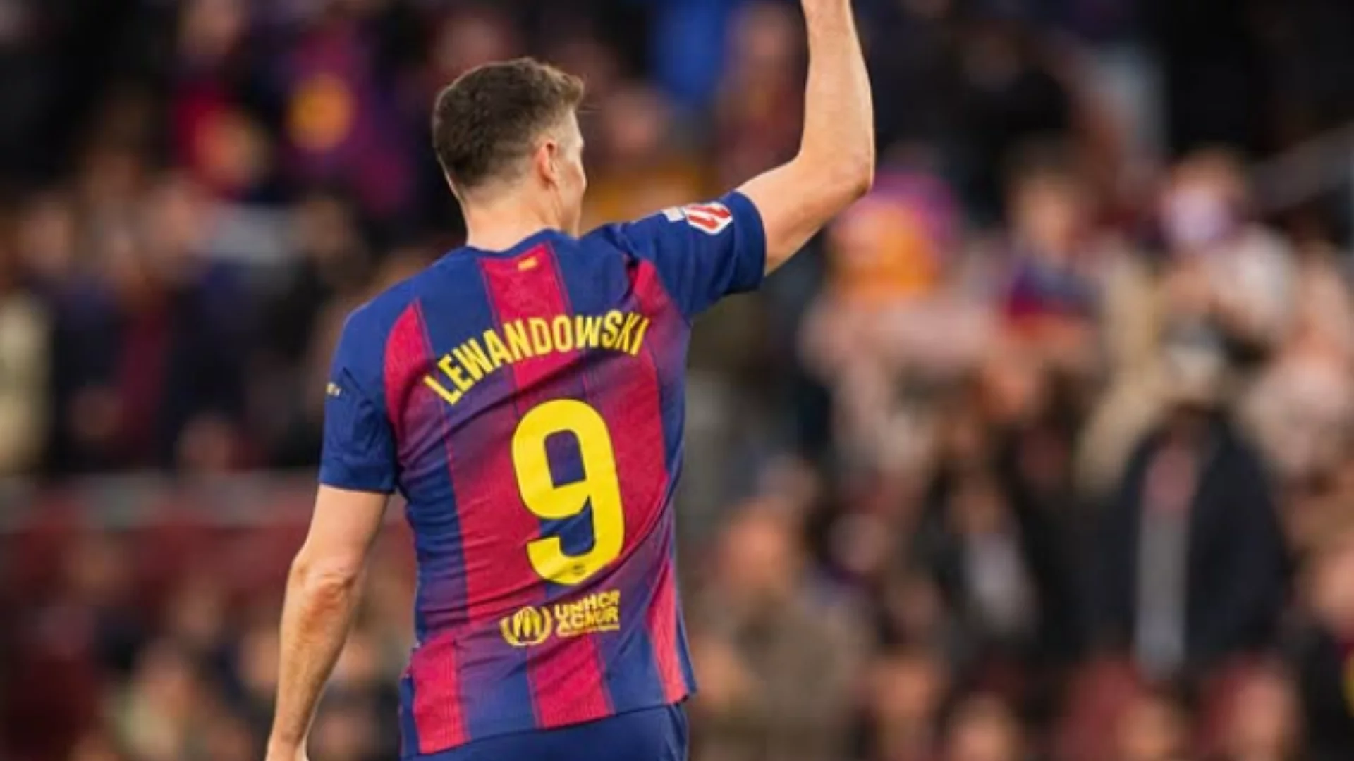 Lewandowski fratura órbita ocular e desfalca Barça contra Atlético. Entenda!