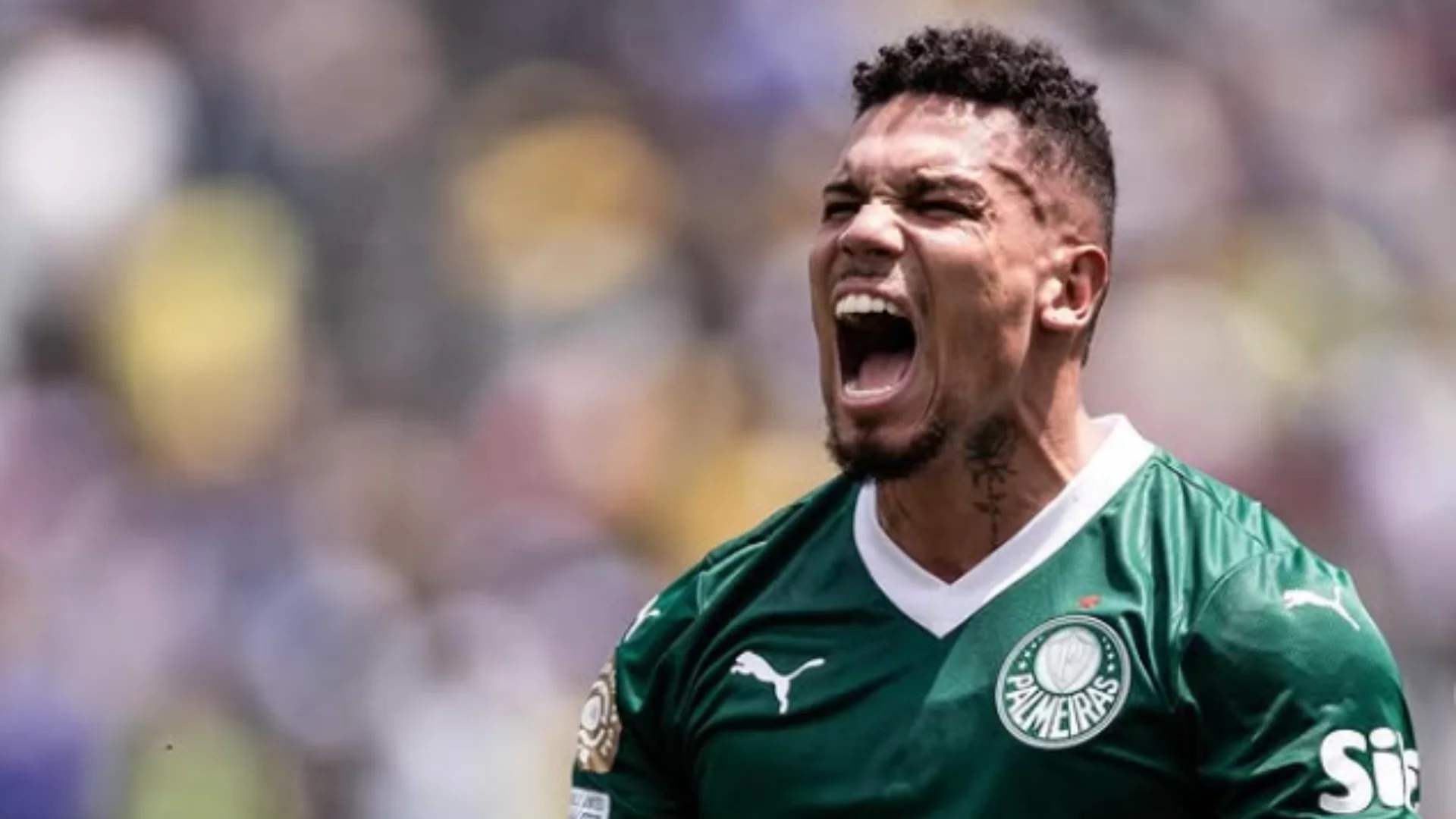 Paulinho volta após 10 meses e anima Palmeiras no clássico. Entenda!
