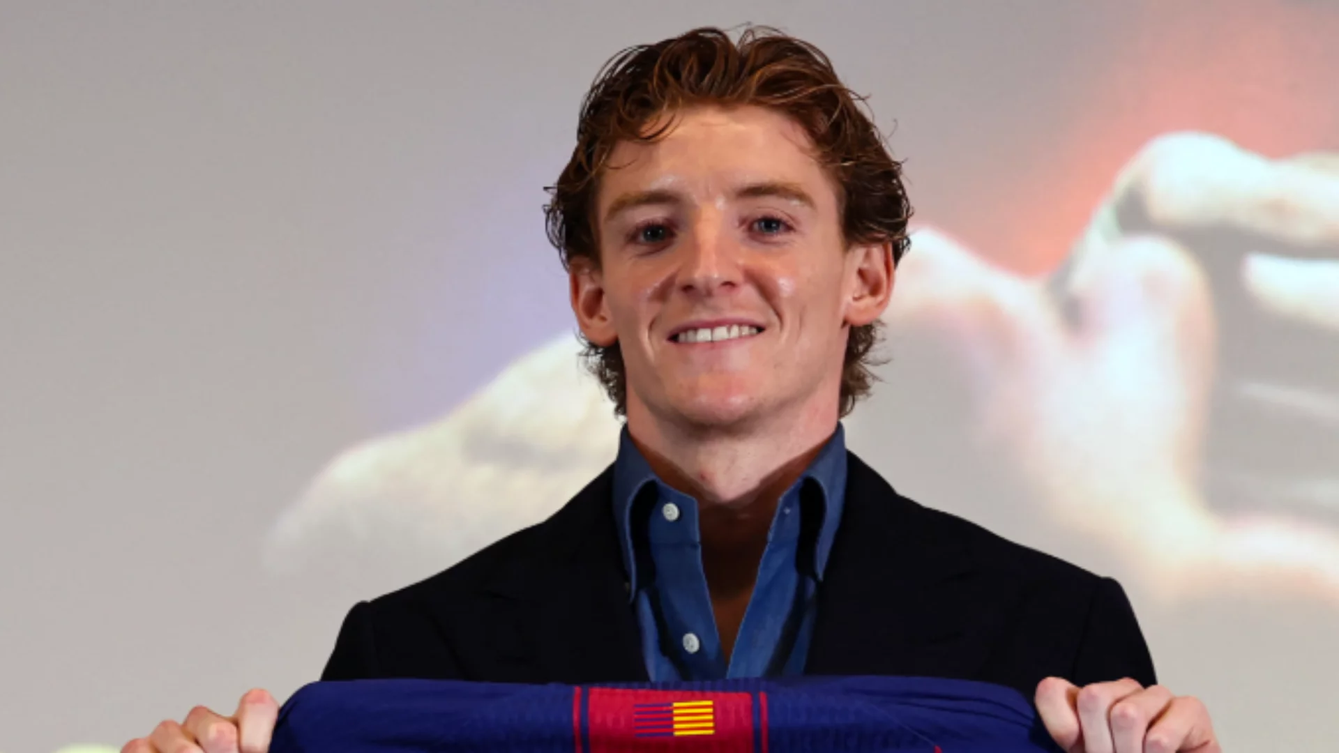 Barcelona acerta contratação de Anthony Gordon por 80 milhões de euros. Entenda!